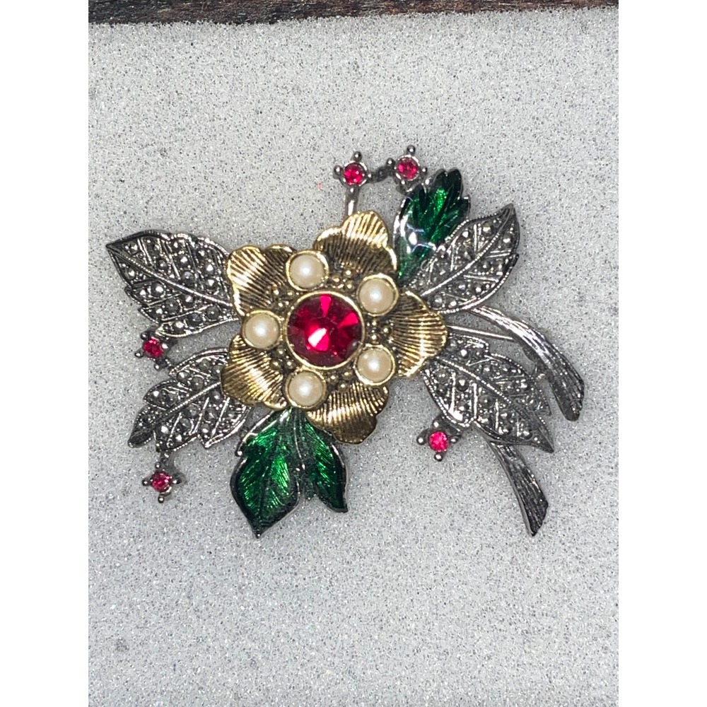Vintage Avon Floral Brooch Red Rhinestone‎ Pearls Marcasite Accents Christmas
